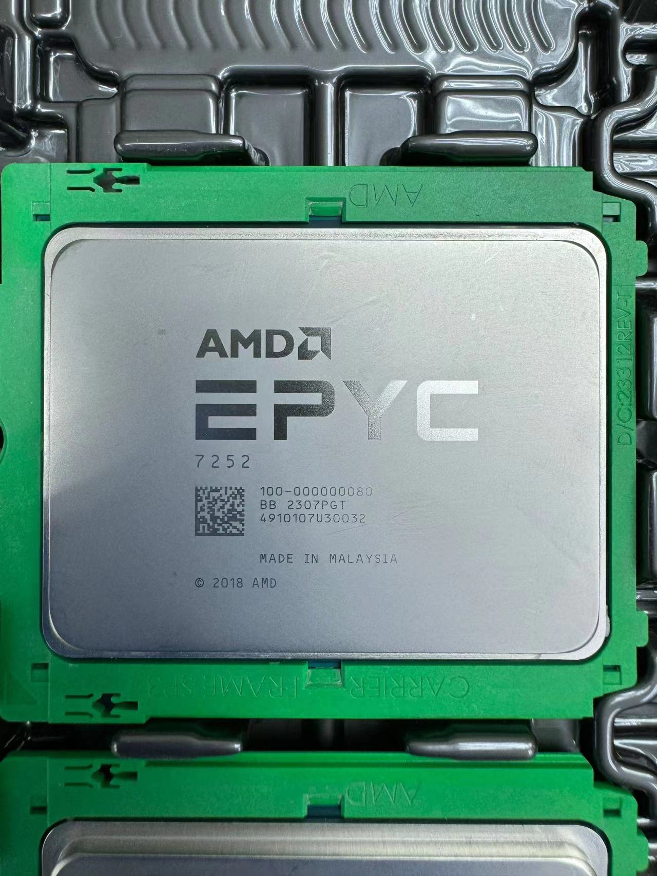 AMD EPYC 7232P Server Processor - 3.10GHz - 100-000000081 - OEM Tray