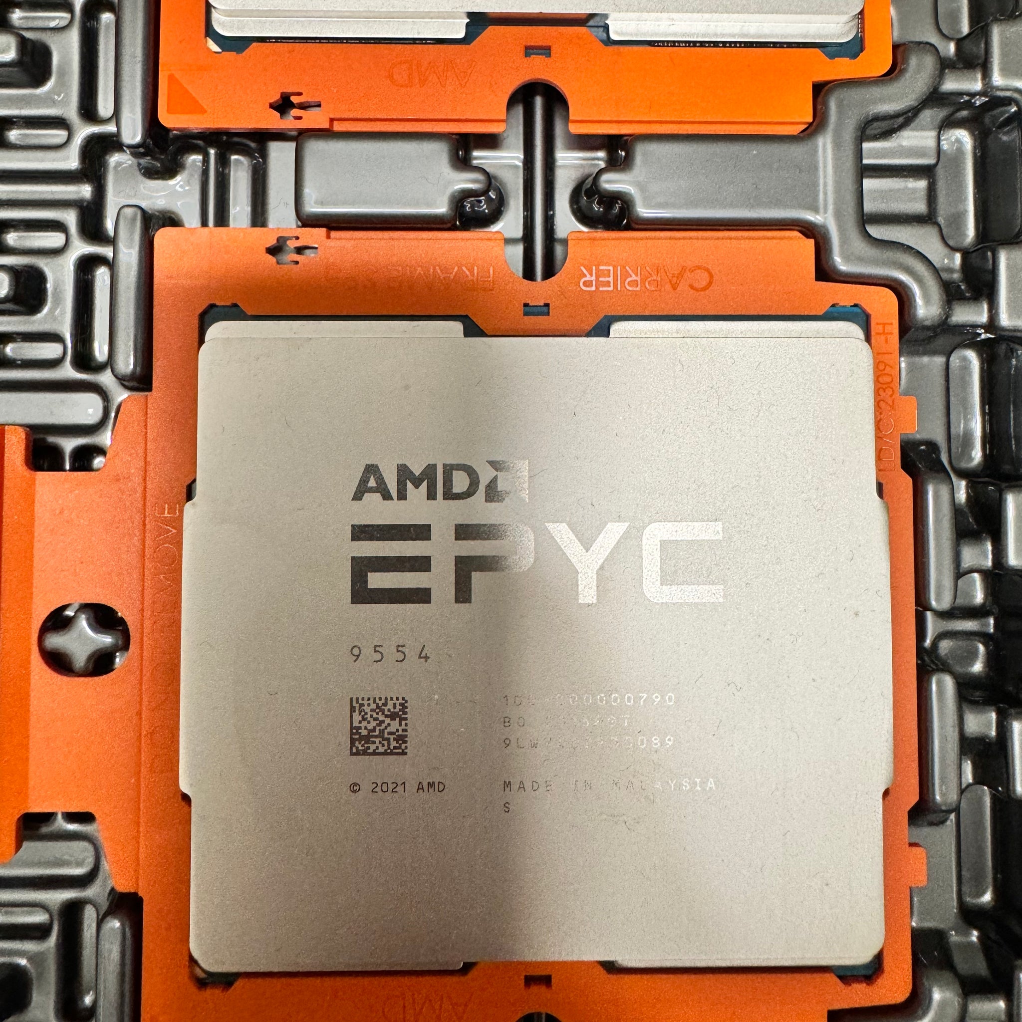 AMD EPYC 9554 Processor 64 Cores 3.1GHz 100-000000790 Tray